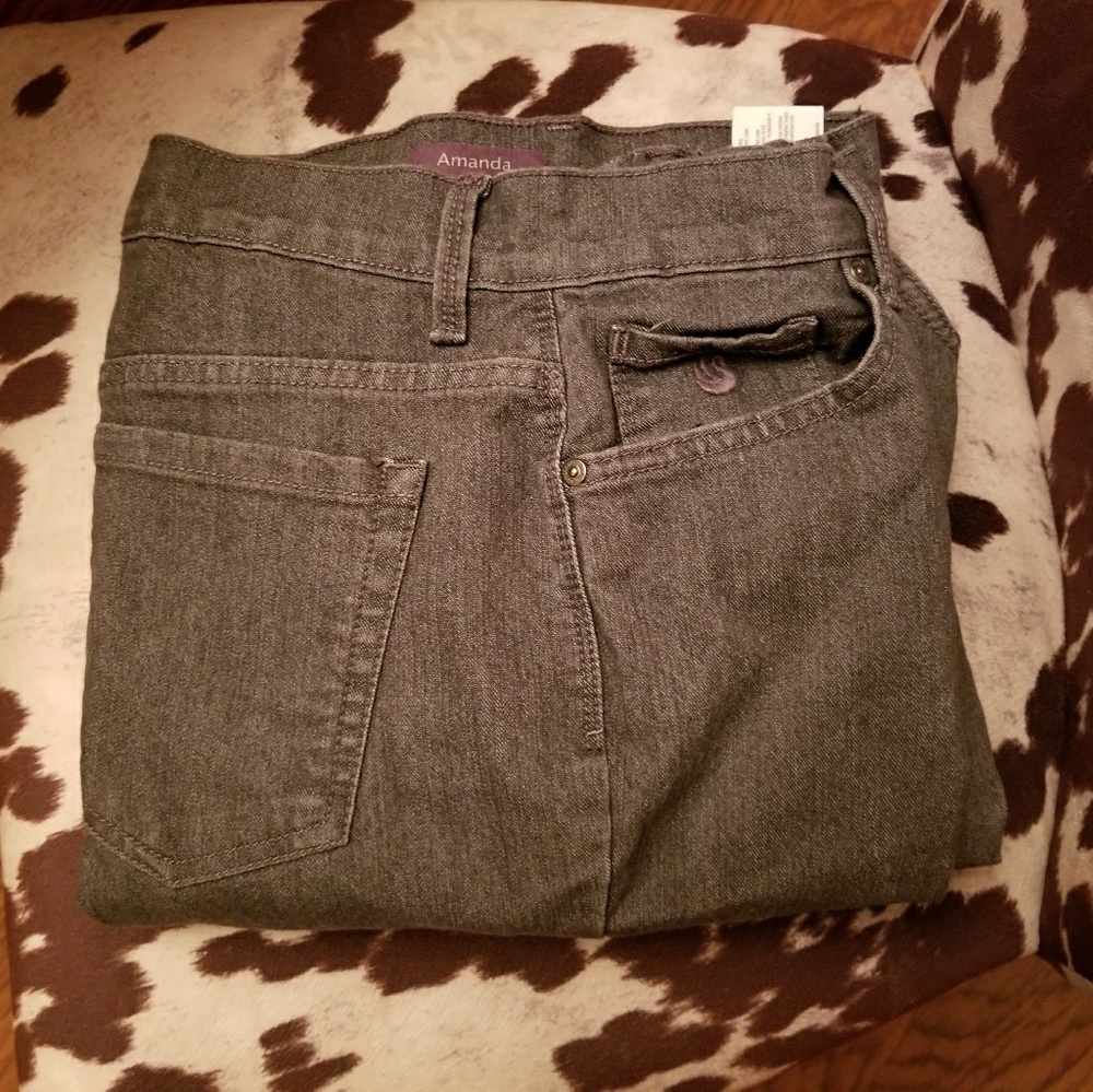 Jeans - Picture 2 of 2